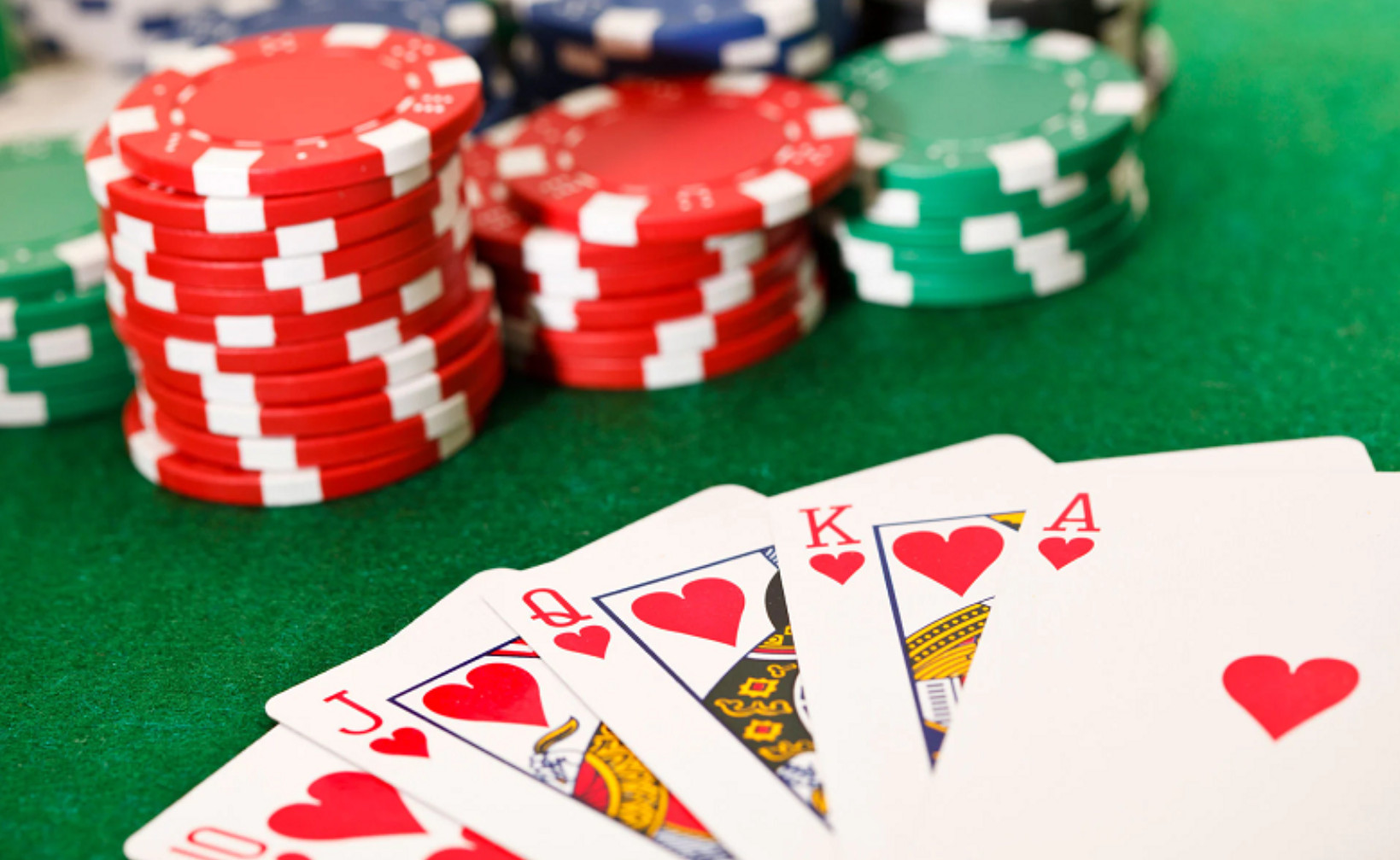 Các thuật ngữ trong game bài Poker 12Bet